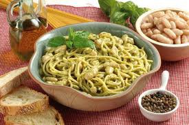 Spaghetti al pesto cremoso
